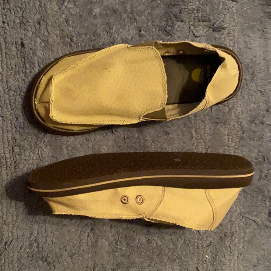 Brand New Maui Island Shoes
